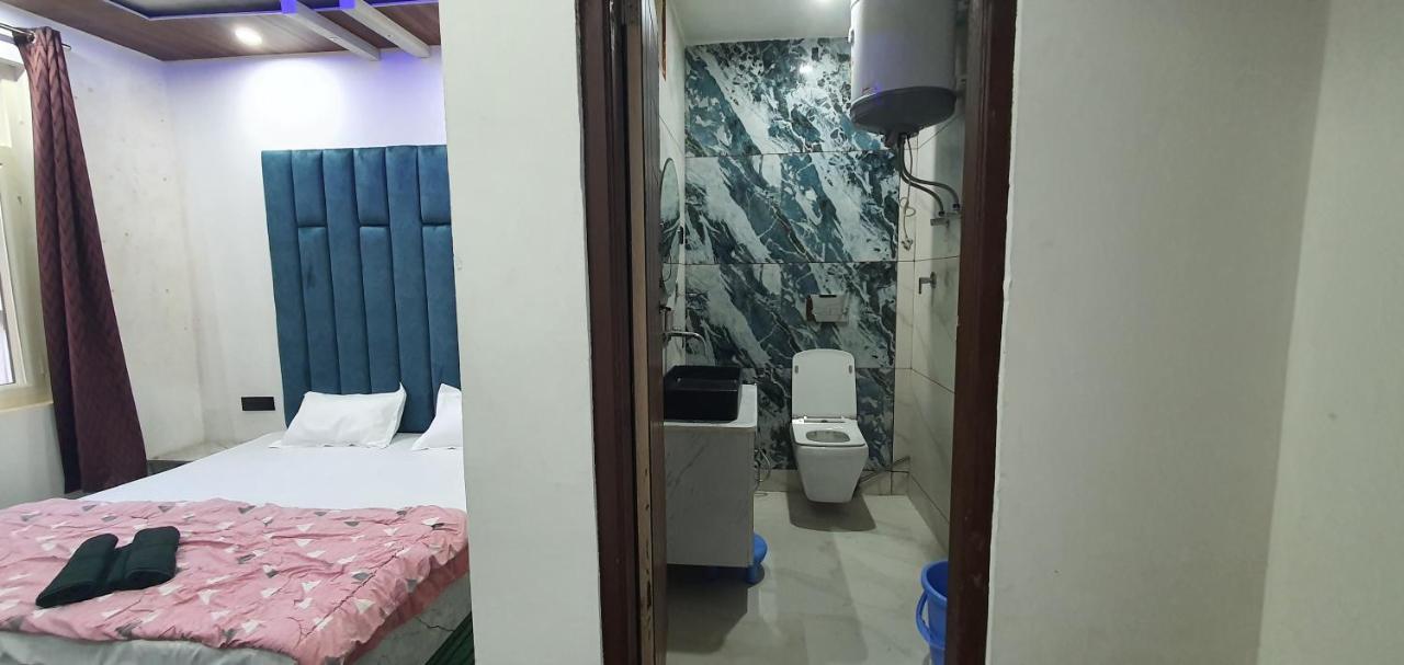 Hotel Resonance Exotic Srīnagar Extérieur photo