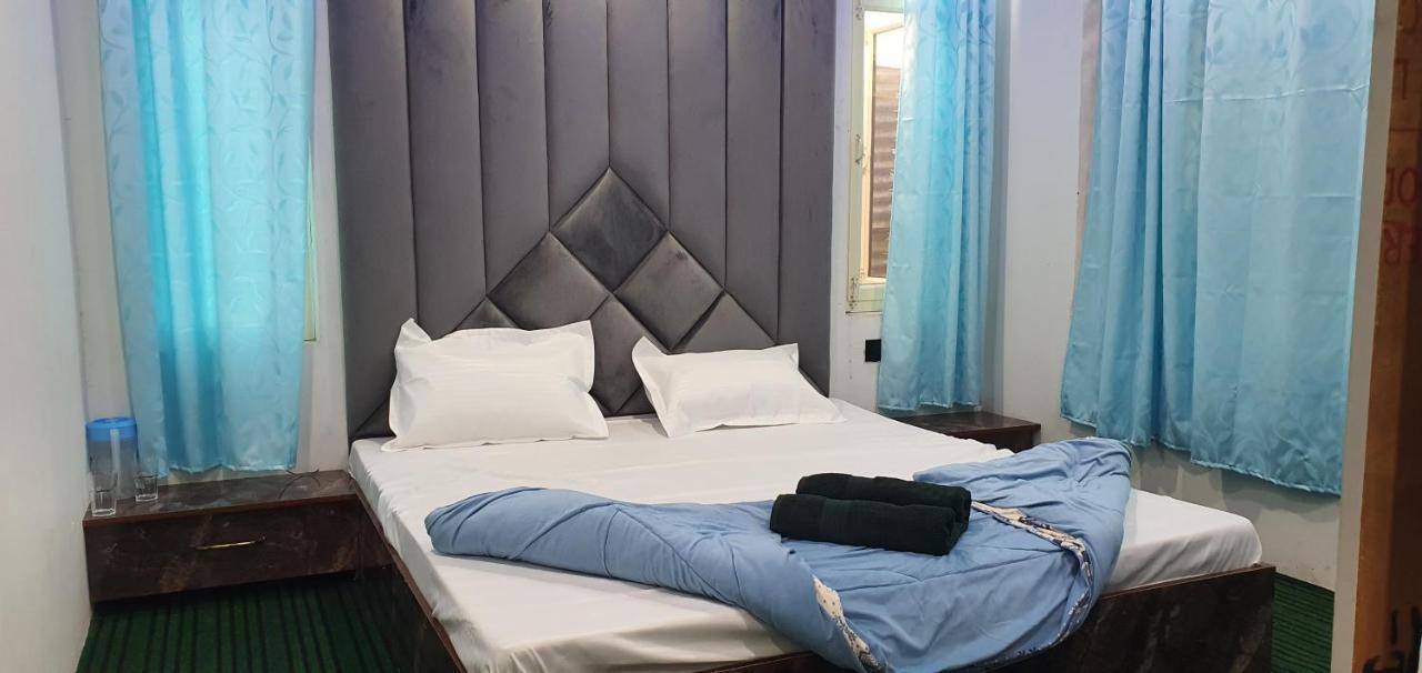 Hotel Resonance Exotic Srīnagar Extérieur photo