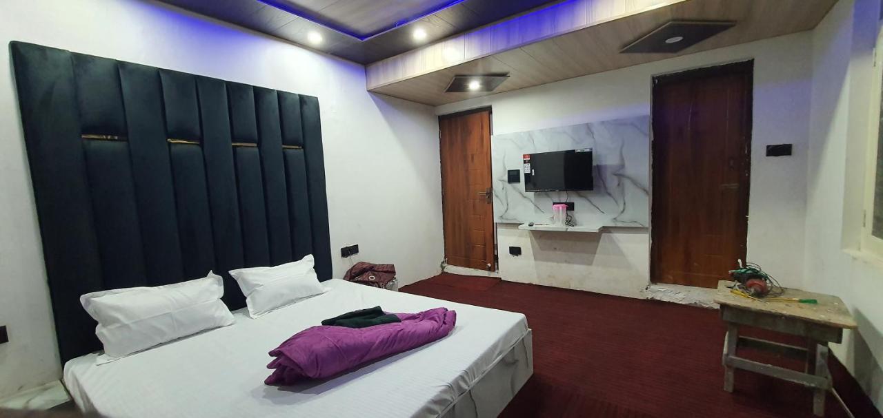 Hotel Resonance Exotic Srīnagar Extérieur photo