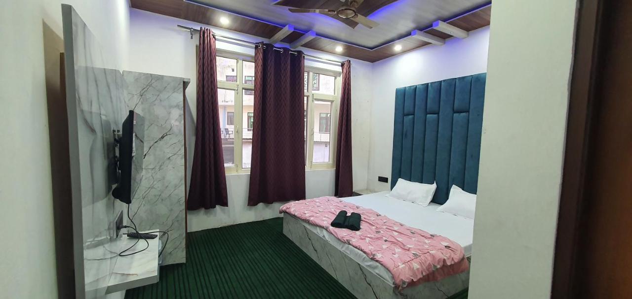 Hotel Resonance Exotic Srīnagar Extérieur photo
